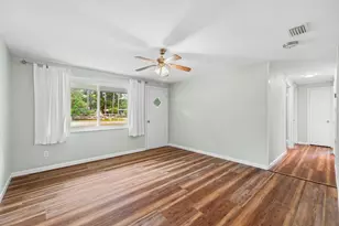 136 E Rogers St, Port Saint Joe, FL 32456 - Photo 13