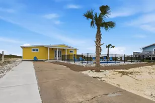 1032 E Gorrie Dr, Saint George Island, FL 32328 - Photo 1