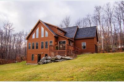 215 Cortina Country Rd Mendon Vt 05701 Mls 4465170 Coldwell