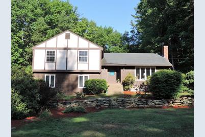 12 Ross Drive, Londonderry, NH 03053 - Photo 1