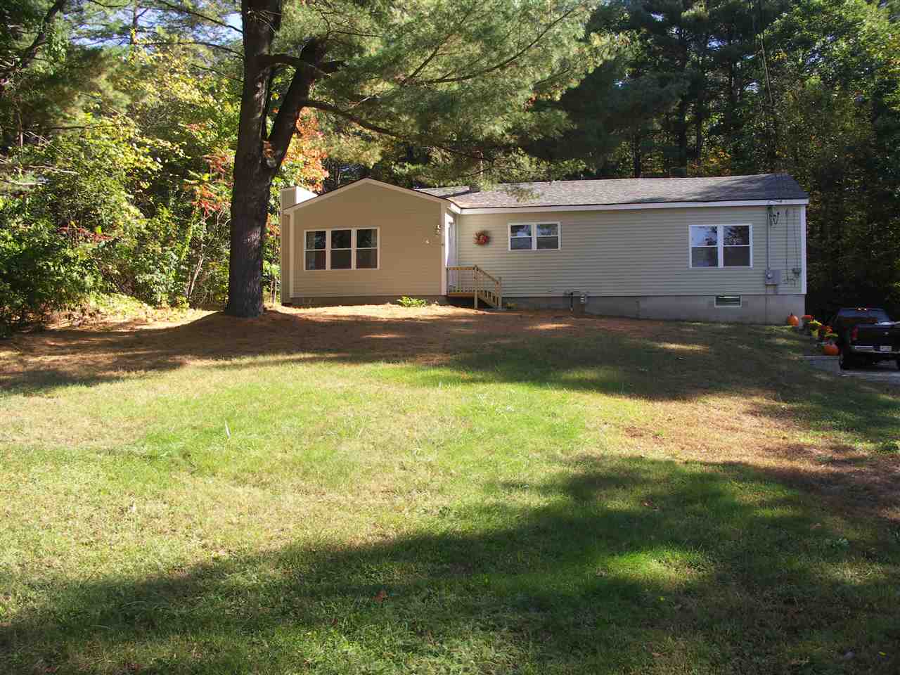 41 Main St, Plaistow, NH 03865 MLS 4664726 Coldwell Banker