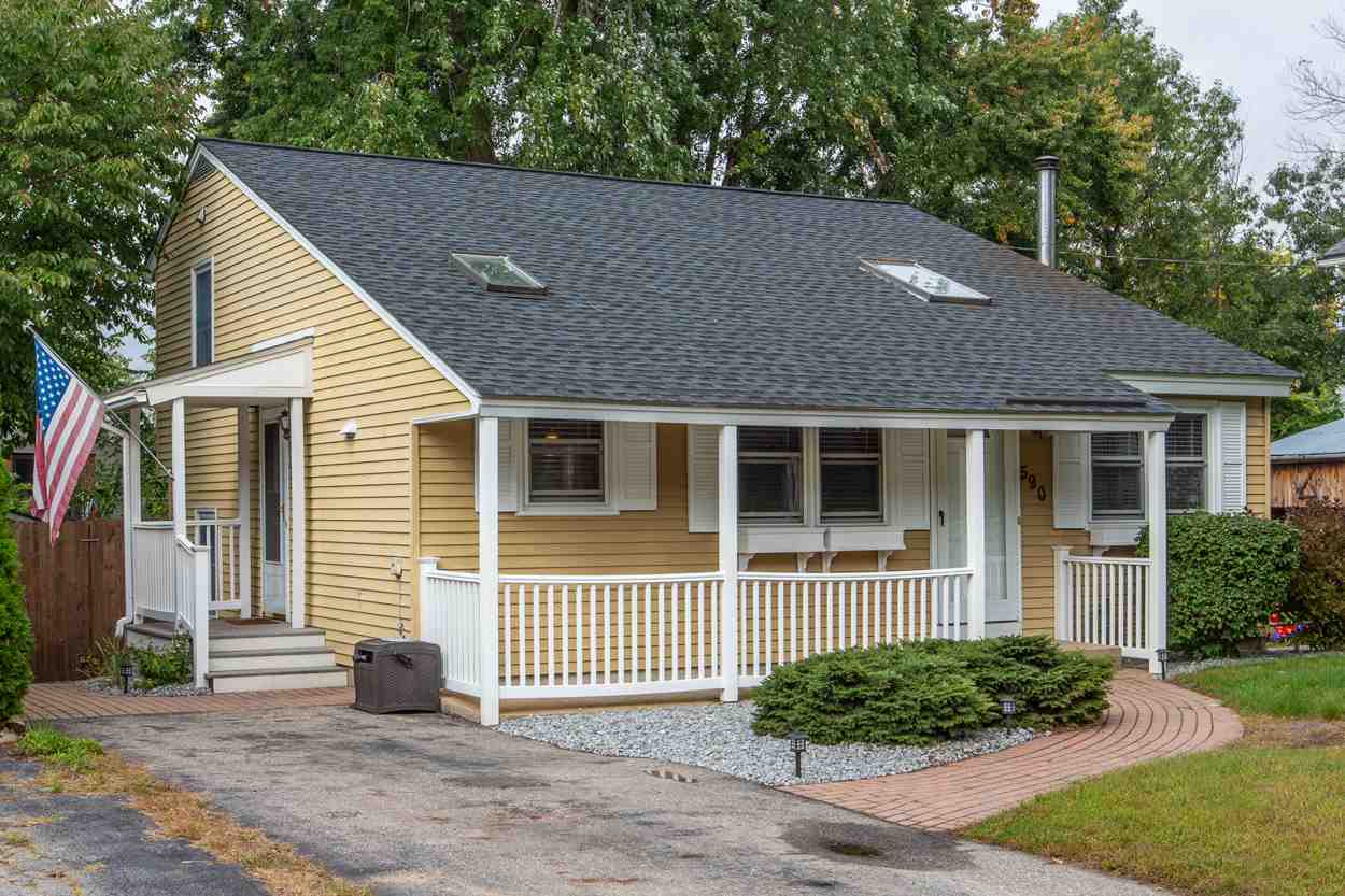 590 Brown Ave, Manchester, NH 03103 MLS 4722492 Coldwell Banker