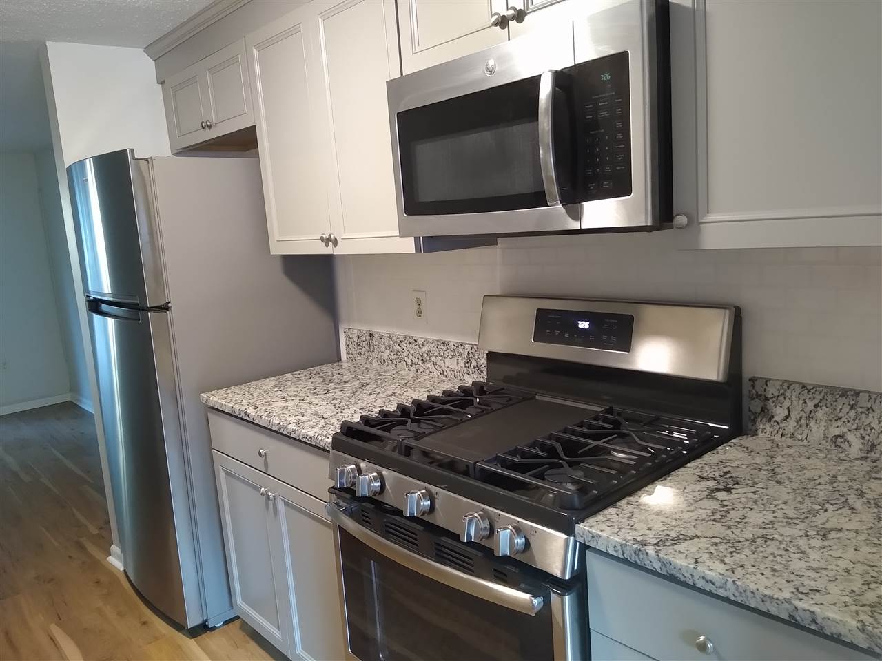 6 Black Oak Dr H Nashua Nh 03062 Mls 4763898 Coldwell Banker