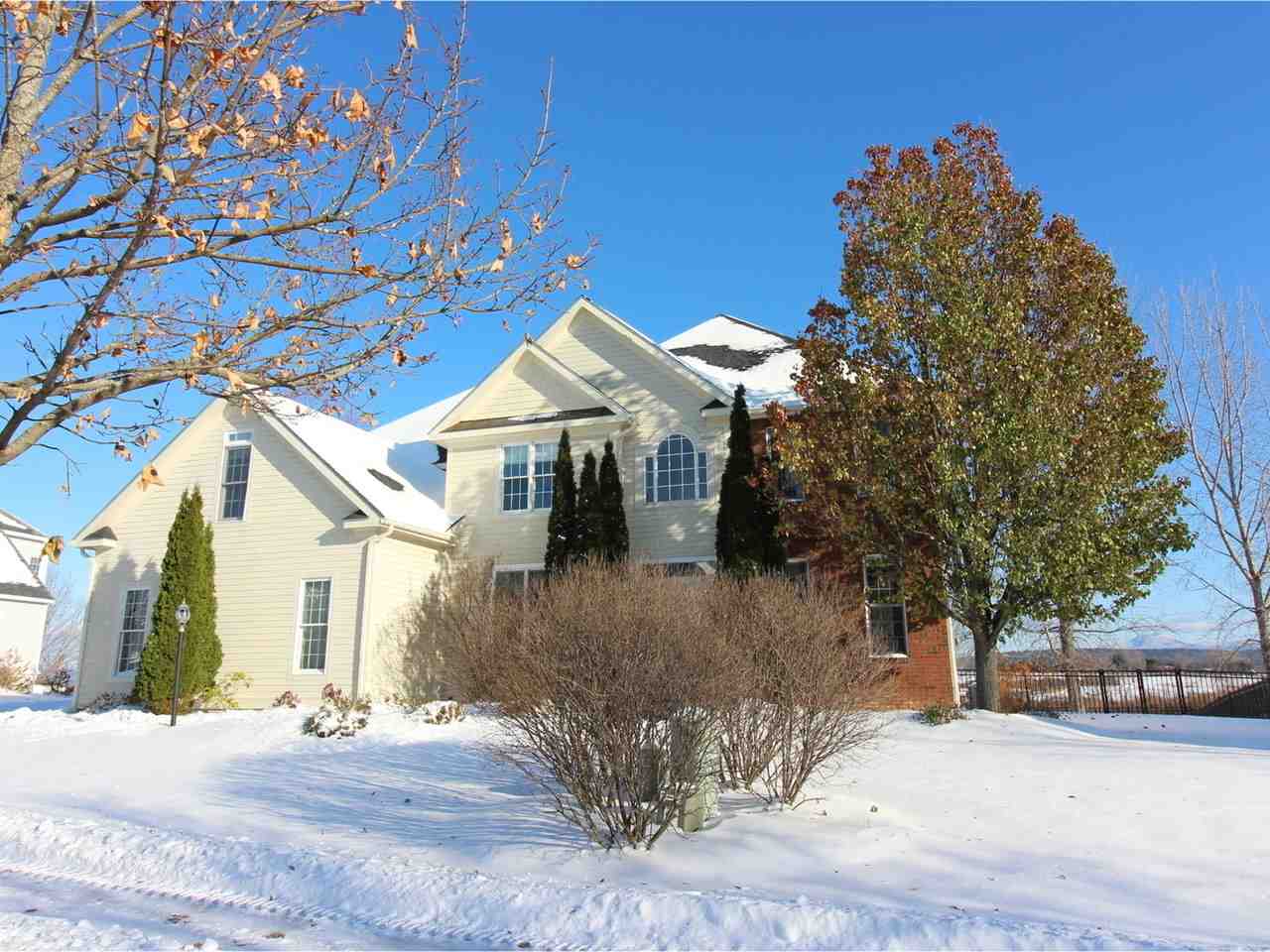 90 Golf Course Rd, South Burlington, VT 05403 - MLS ...