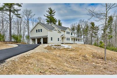 23 Austin Ln Hollis Nh 03049 Mls 4800923 Coldwell Banker