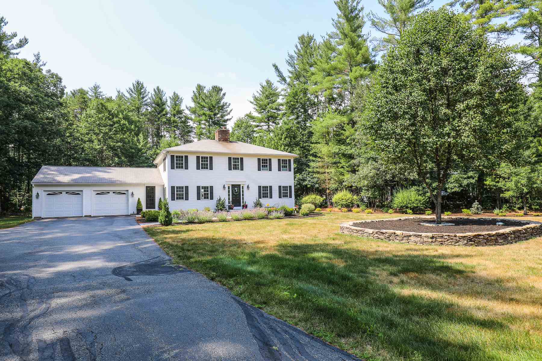 111 Rideout Rd Hollis Nh 03049 Mls 4814905 Coldwell Banker