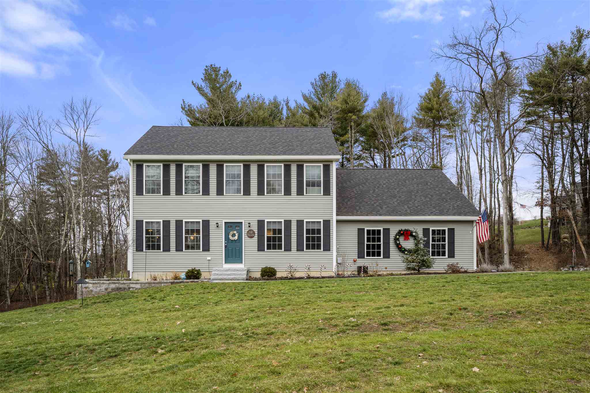 68 Elwood Rd Londonderry Nh 03053 Mls 4842876 Coldwell Banker