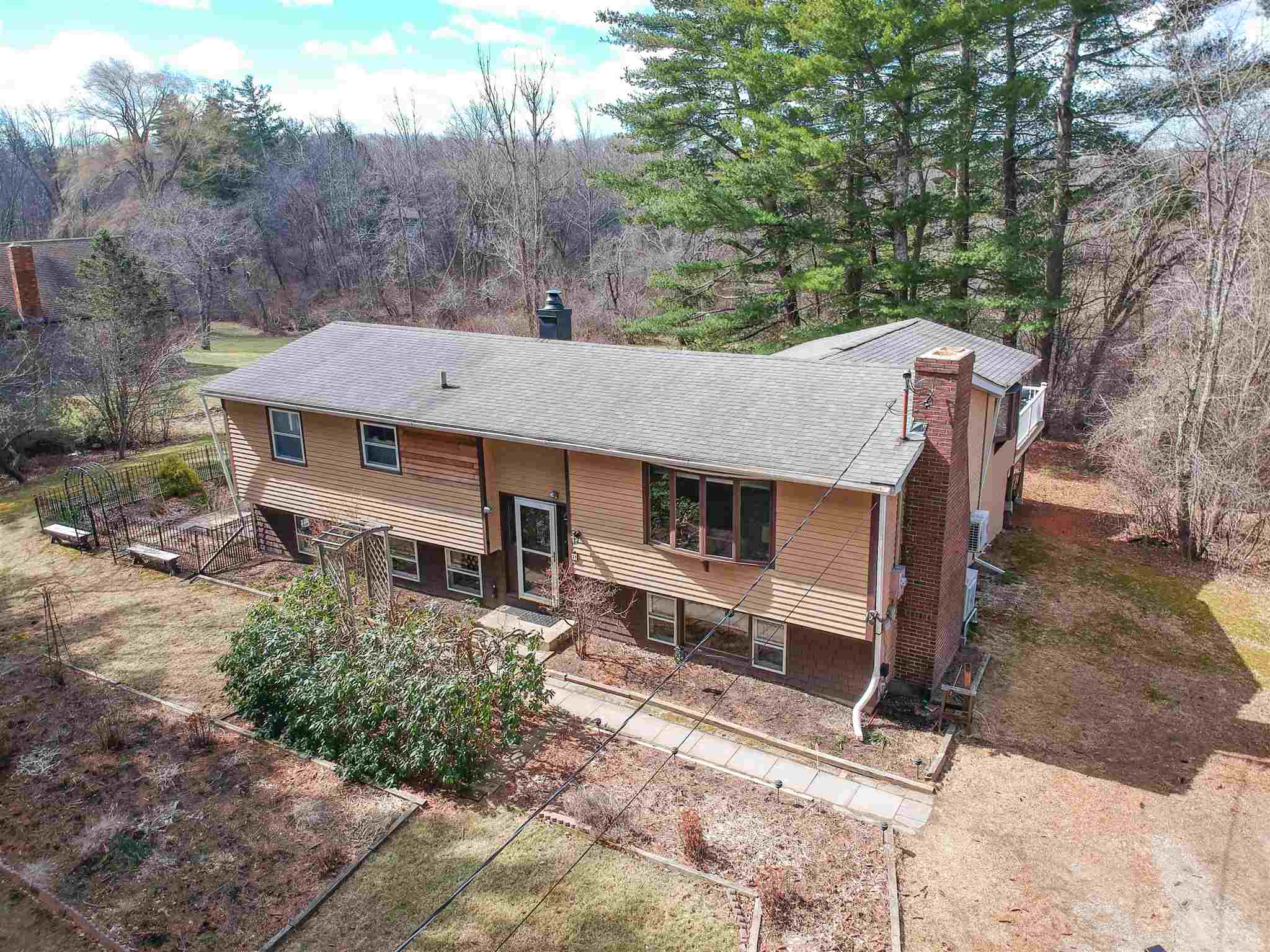 25 College Rd, Stratham, NH 03885 MLS 4853450 Coldwell Banker