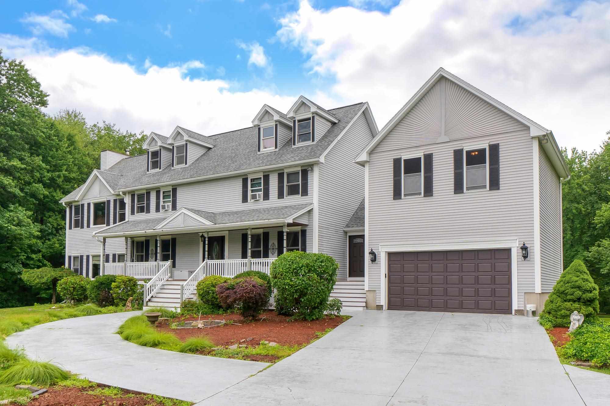 73 Town Farm, Salem, NH 03079 MLS 4863850 Coldwell Banker