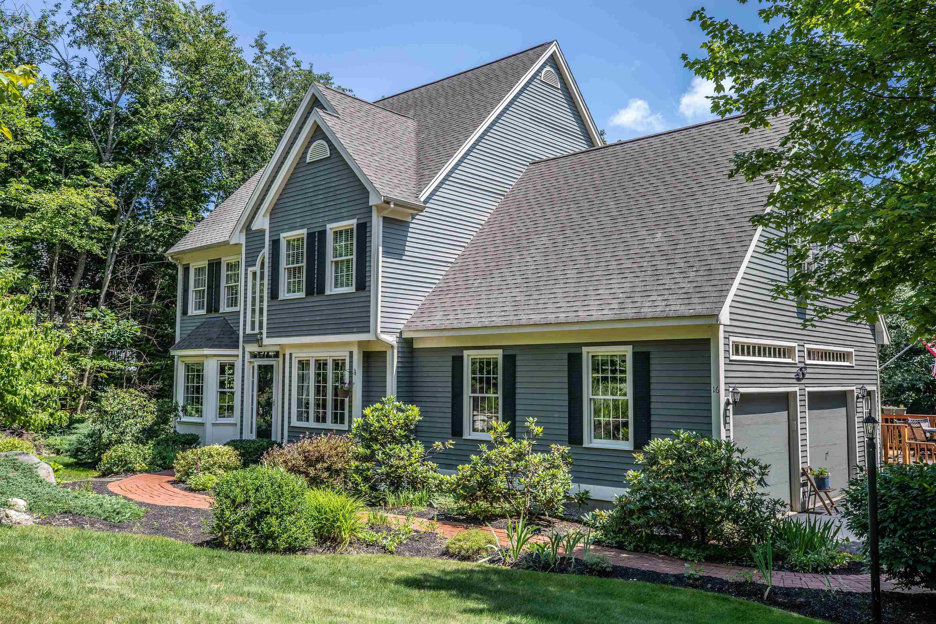 16 Cortland Dr, Bedford, NH 03110 MLS 4877335 Coldwell Banker