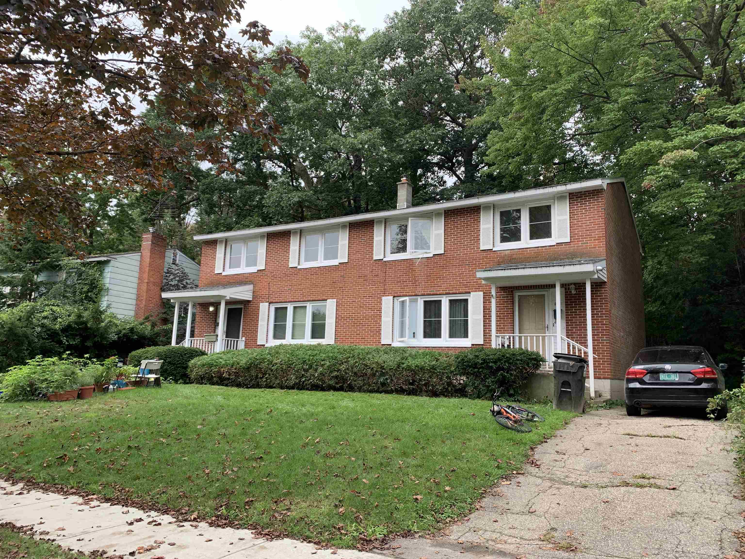 Curtis Ave 09 - n84qfqv