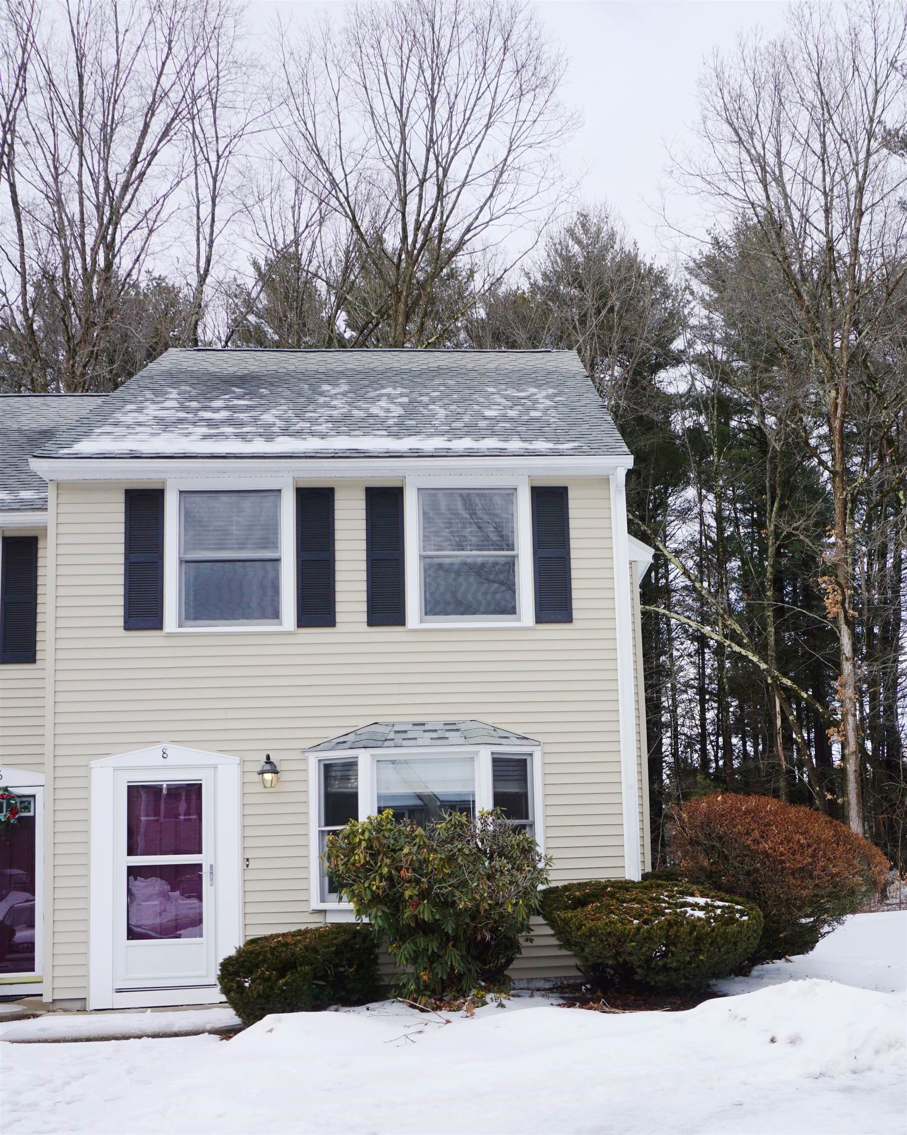 8 Franconia Dr, Merrimack, NH 03054 MLS 4897574 Coldwell Banker