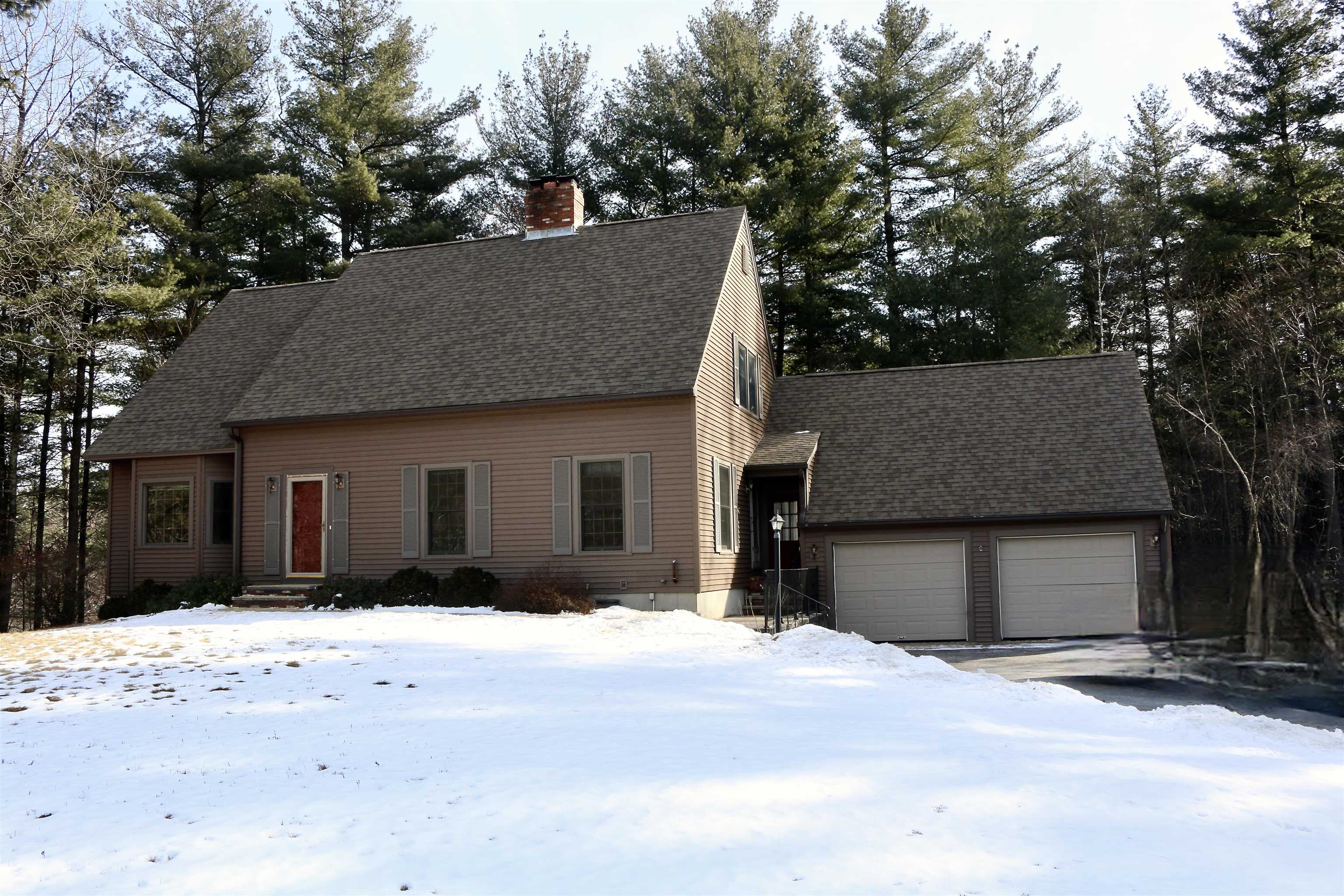 12 Woodland Dr, Sandown, NH 03873 MLS 4897597 Coldwell Banker