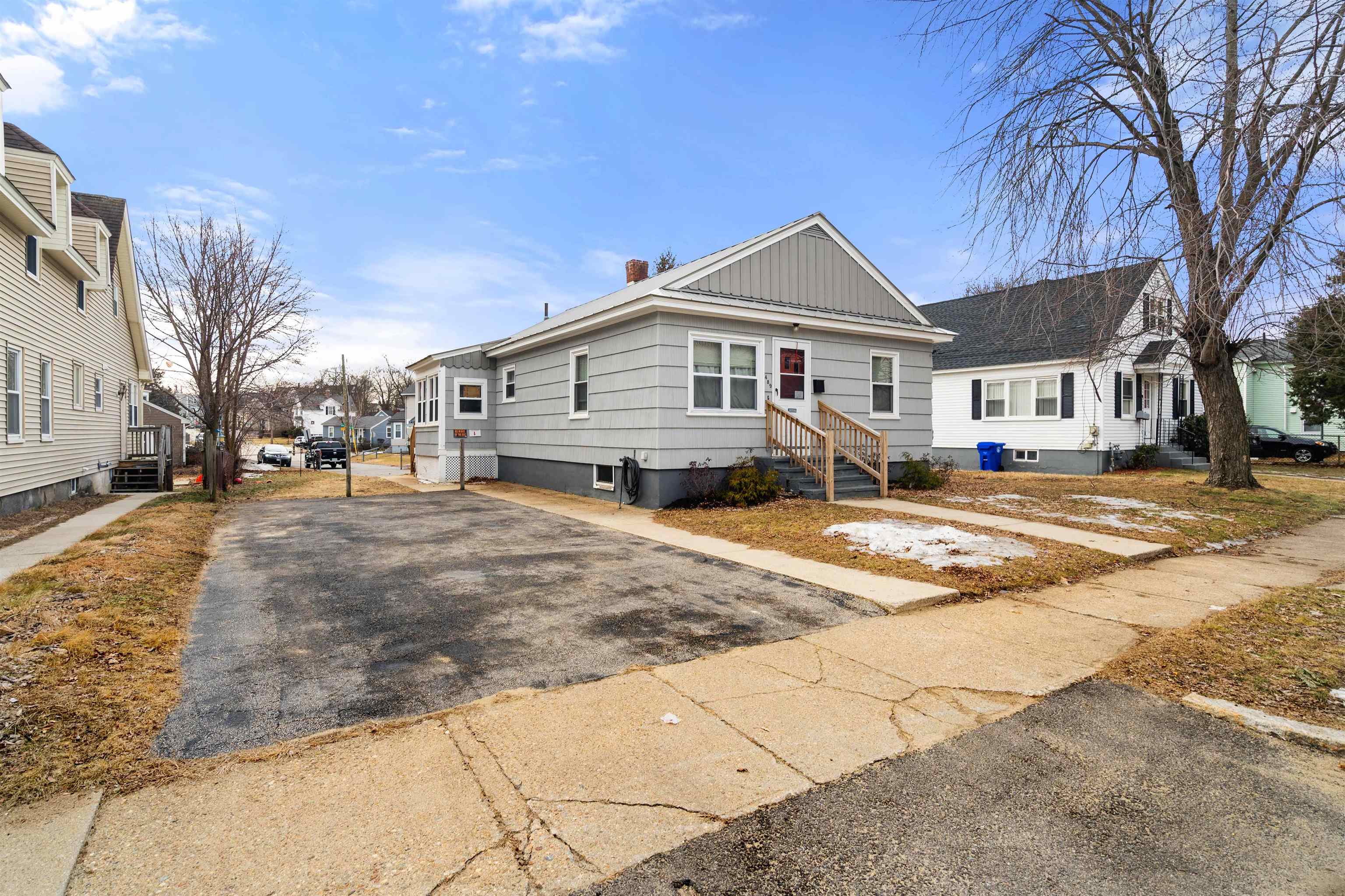 489 Spruce St, Manchester, NH 03103 MLS 4898586 Coldwell Banker