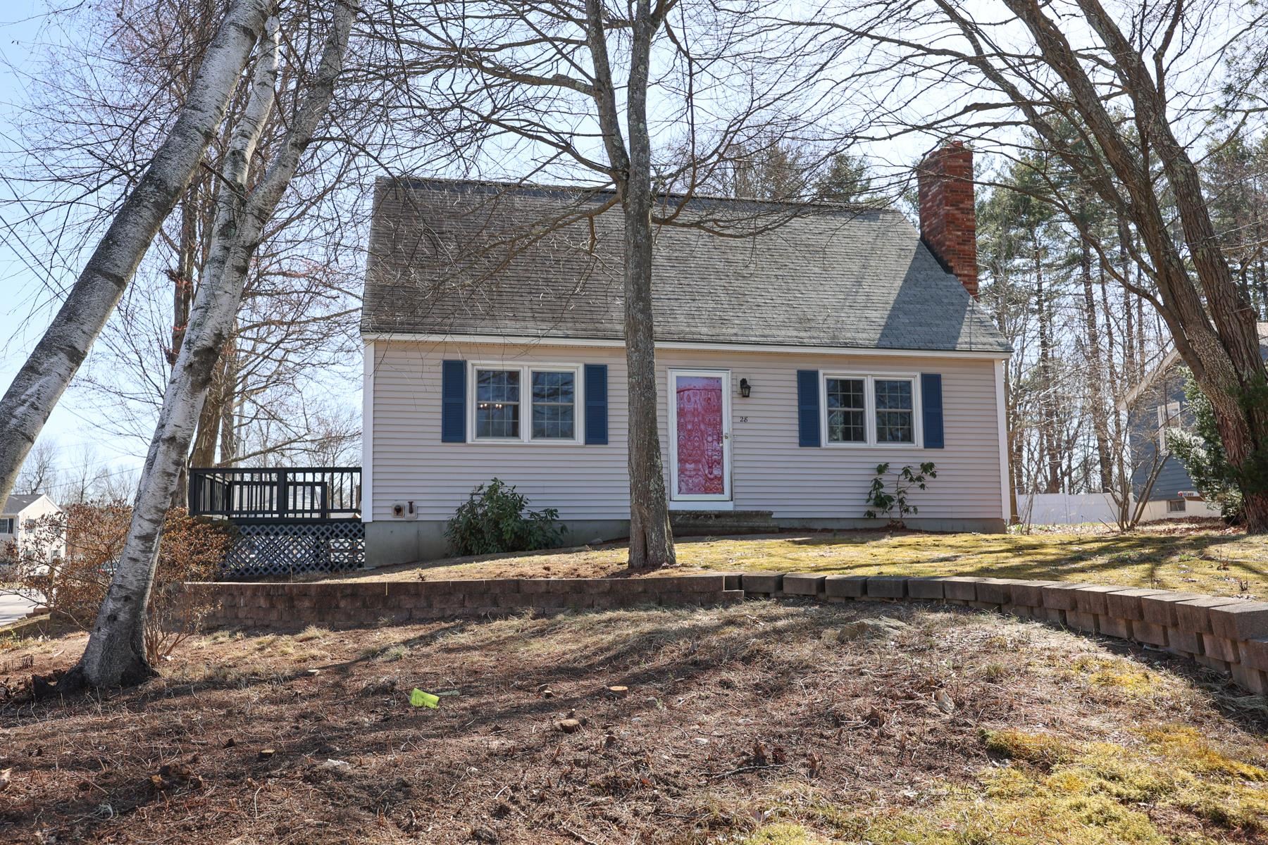 28 Smyth Ln, Manchester, NH 03104 MLS 4903988 Coldwell Banker