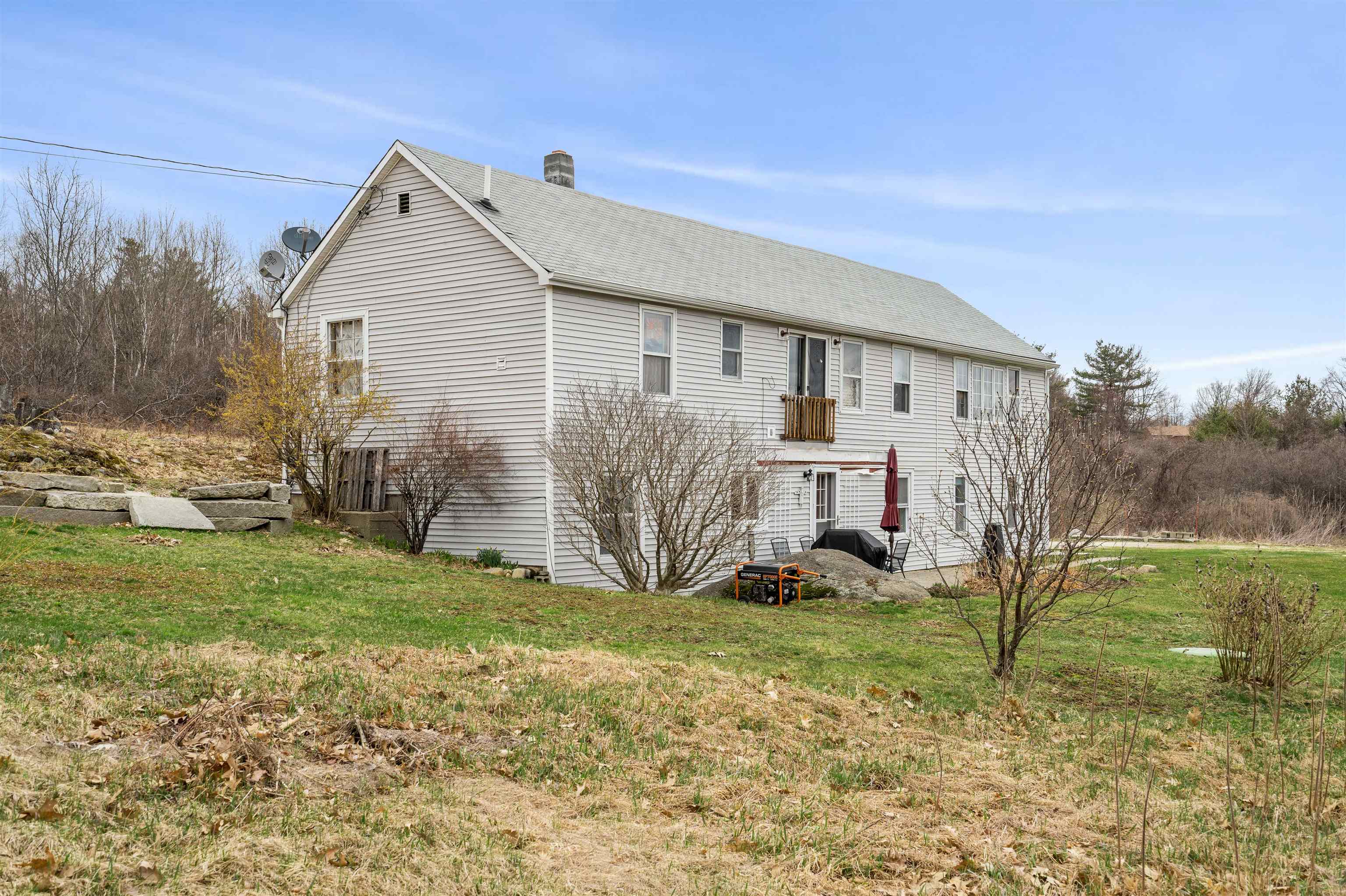 166 Perham Corner Rd, Lyndeborough, NH 03082 MLS 4905246 Coldwell