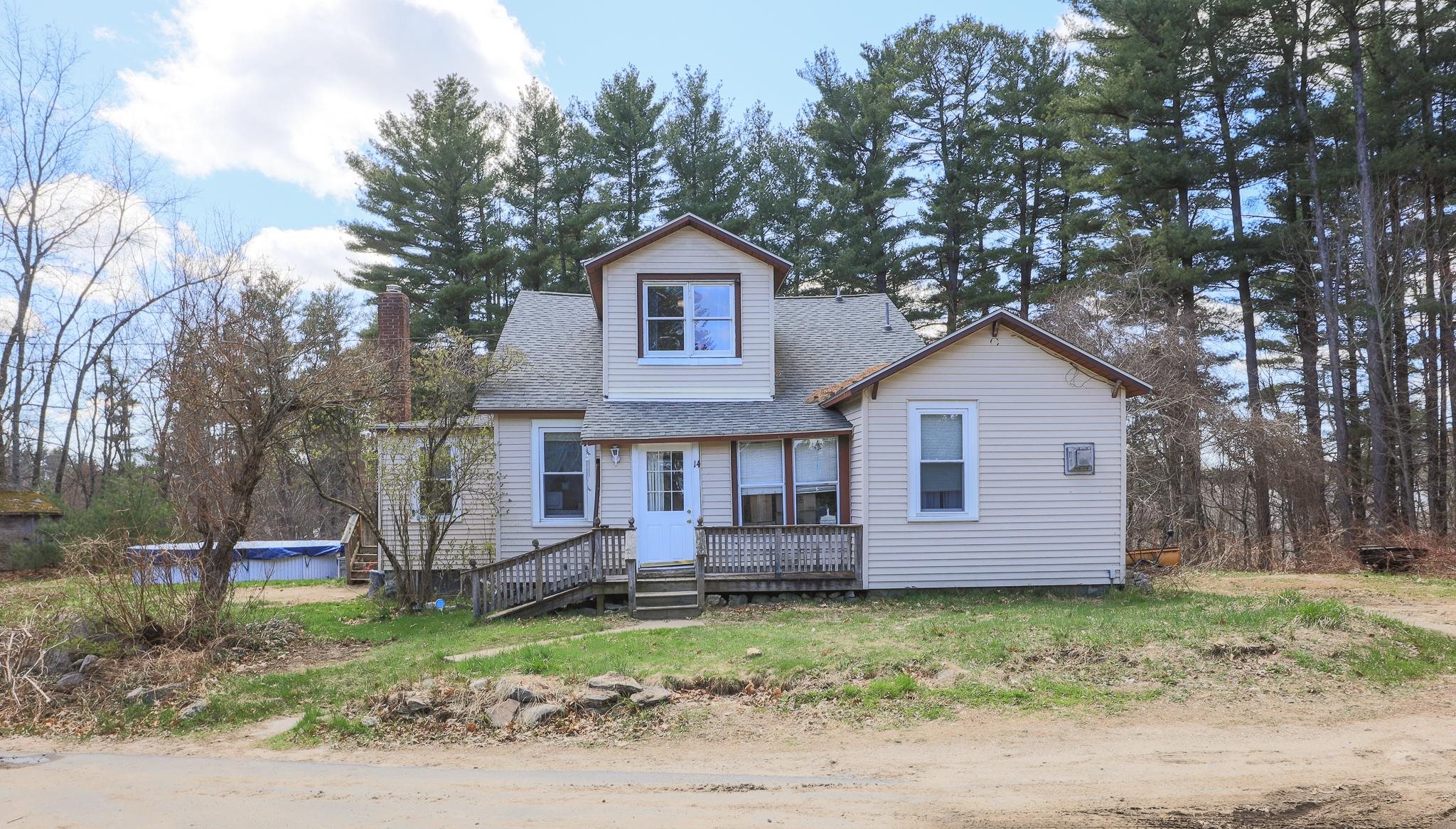 14 Stokes Rd, Londonderry, NH 03053 MLS 4905982 Coldwell Banker