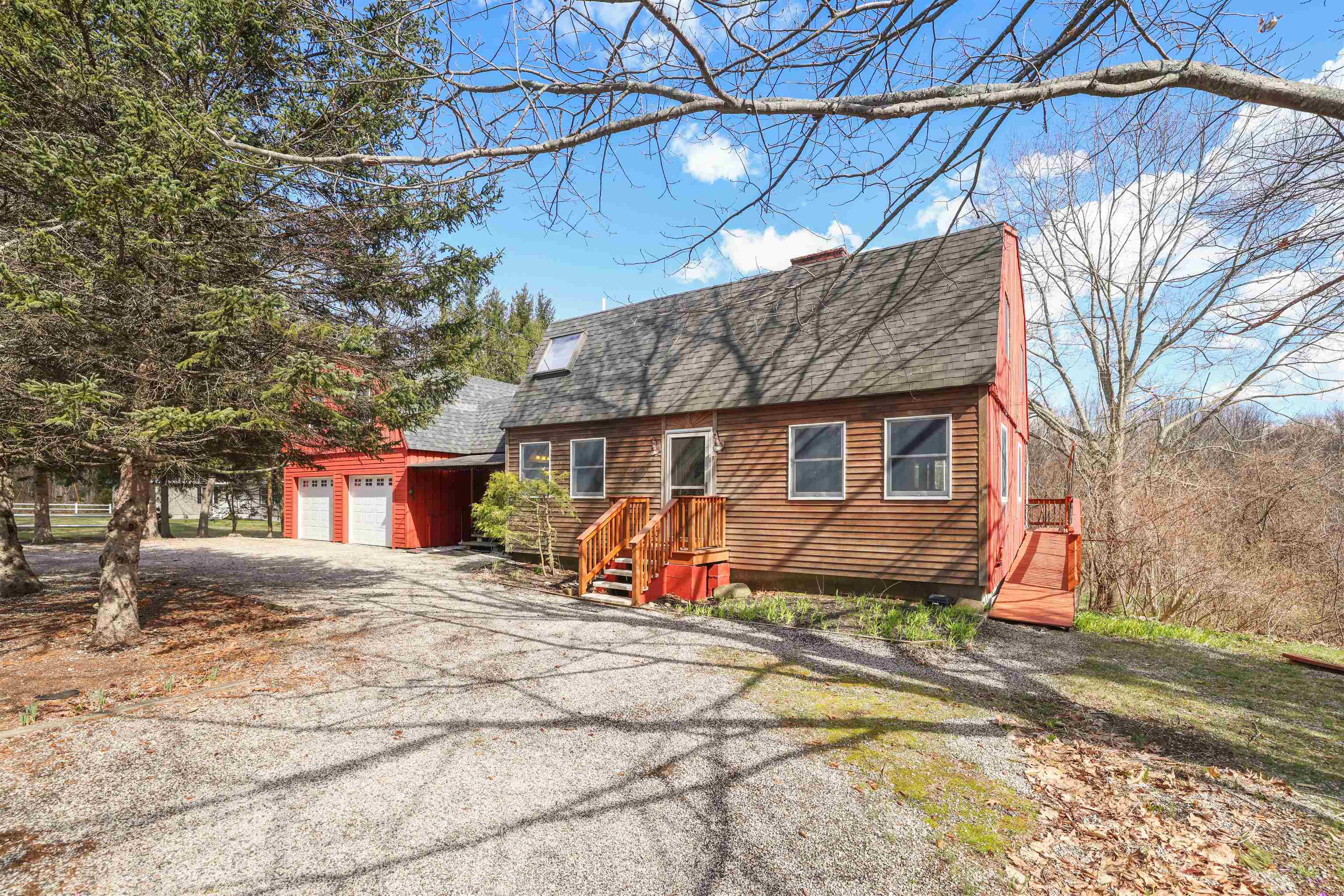 10 Stratham Ln, Stratham, NH 03885 MLS 4905985 Coldwell Banker