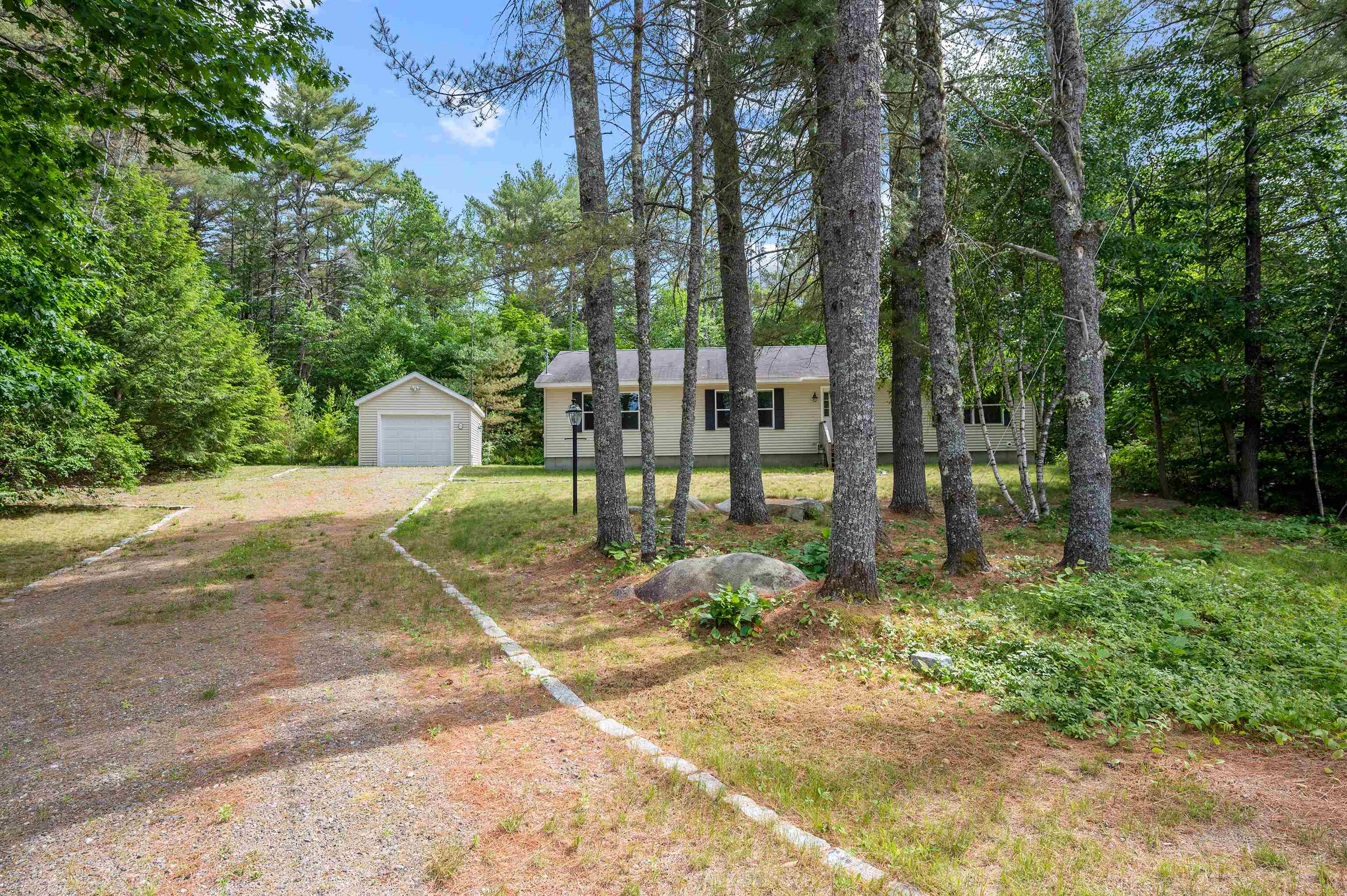 15 Butternut Ln, Tuftonboro, NH 03816 MLS 4909597 Coldwell Banker