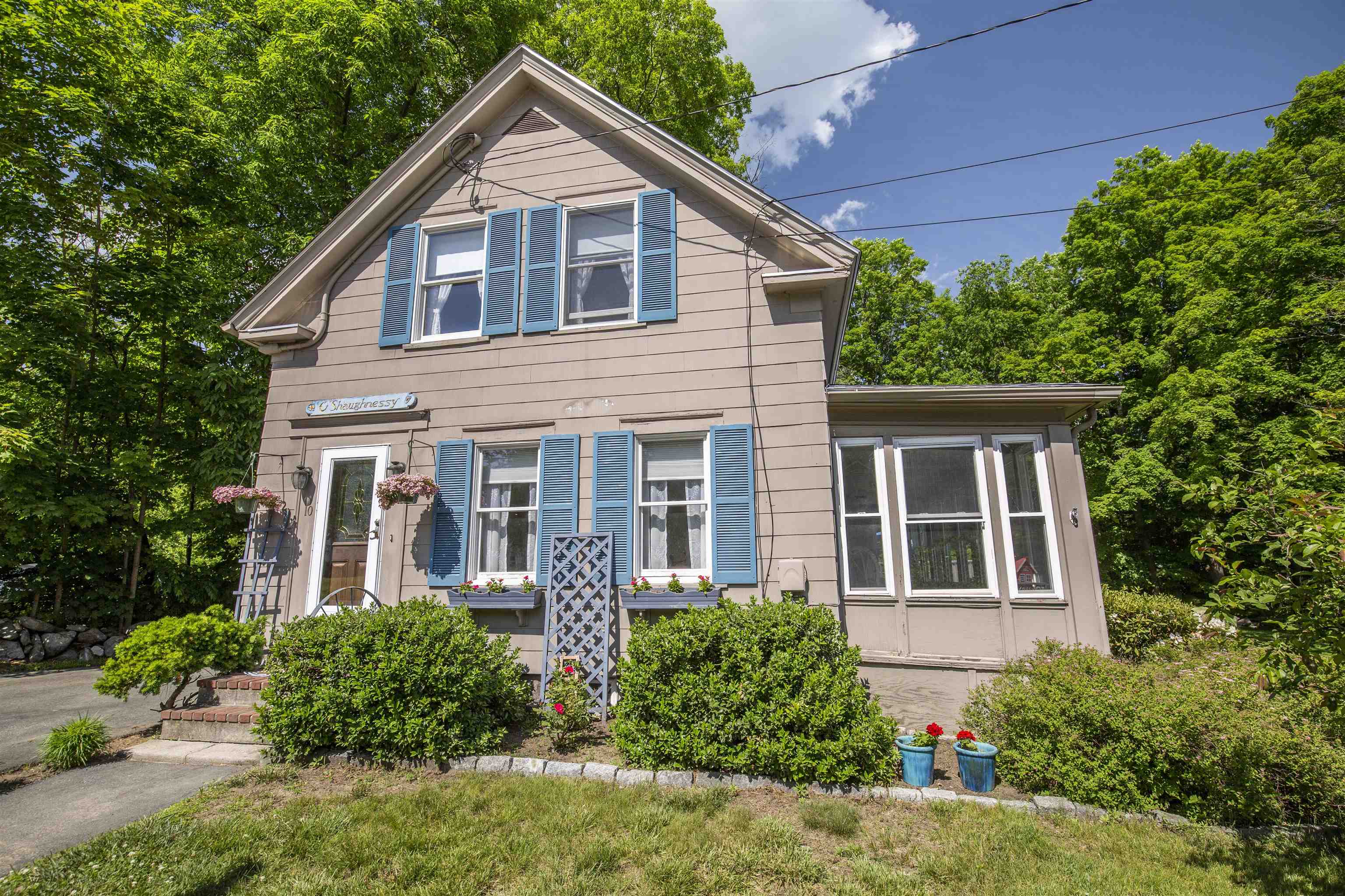 10 School St, Salem, NH 03079 MLS 4914335 Coldwell Banker