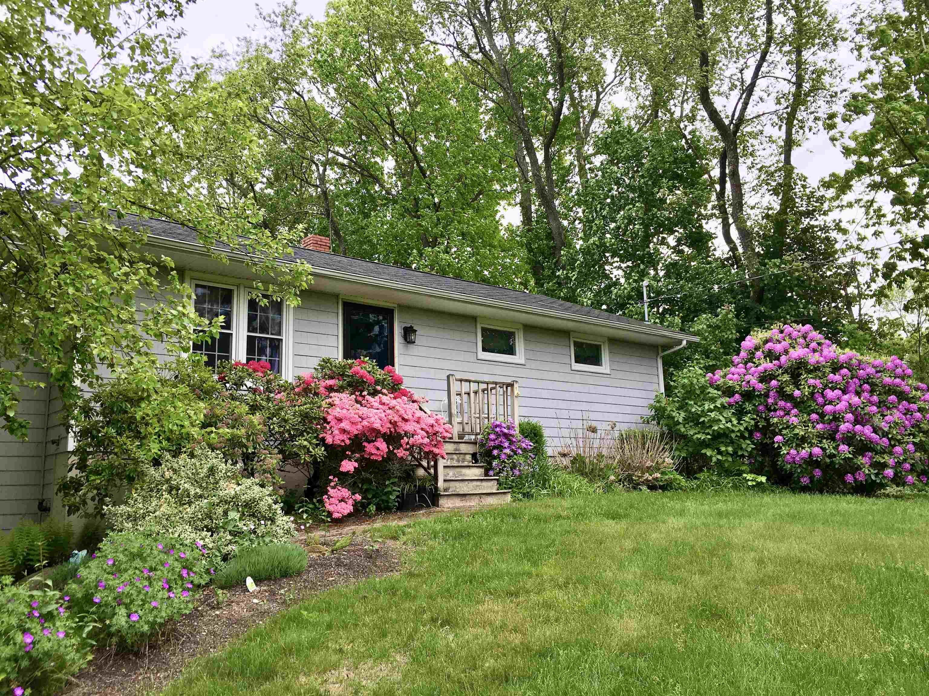 21 Tuttle Ln, Greenland, NH 03840 MLS 4918076 Coldwell Banker