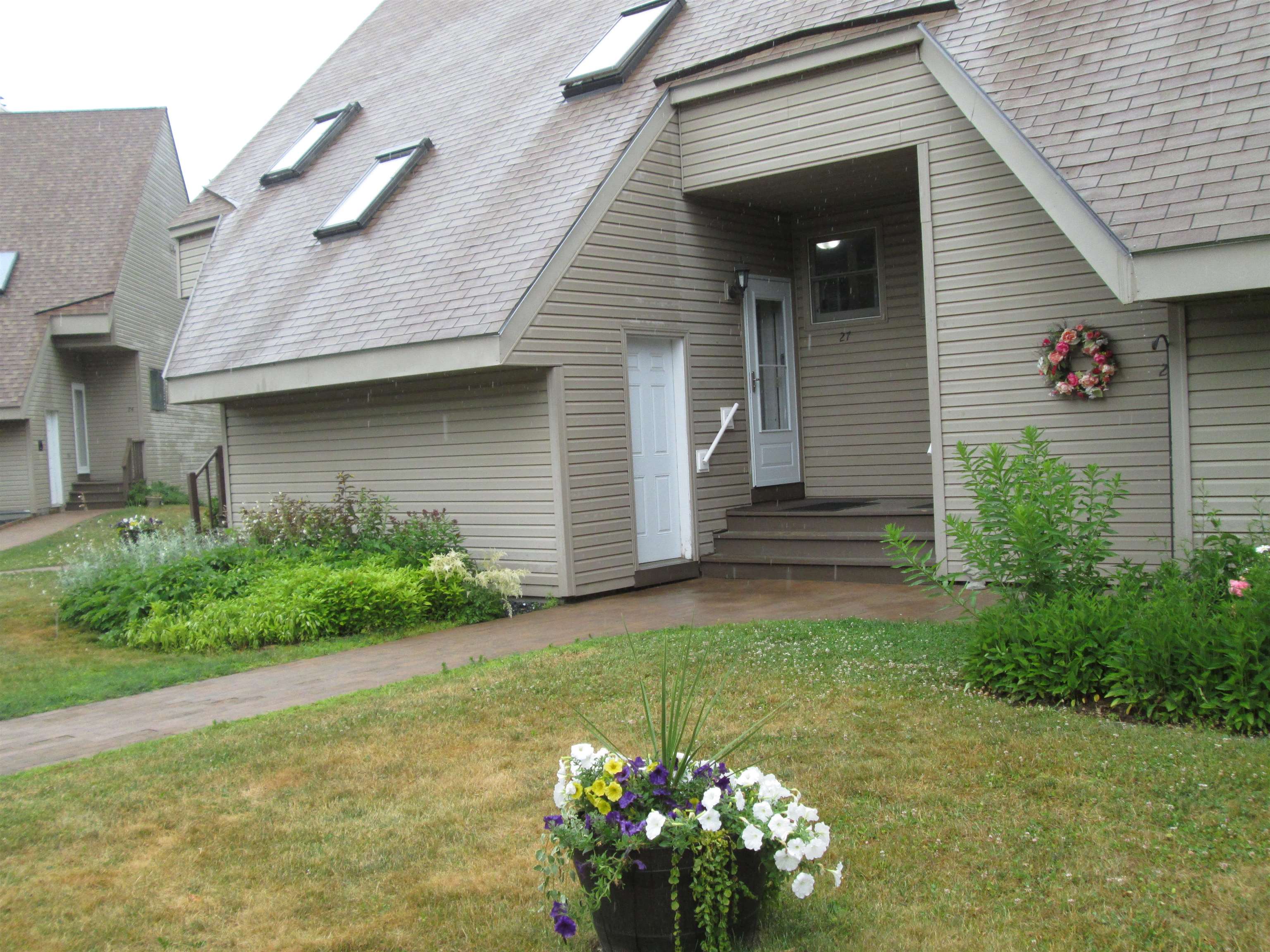2027 Heritage Condos Way 27D, Woodstock, VT 05091 MLS 4919474