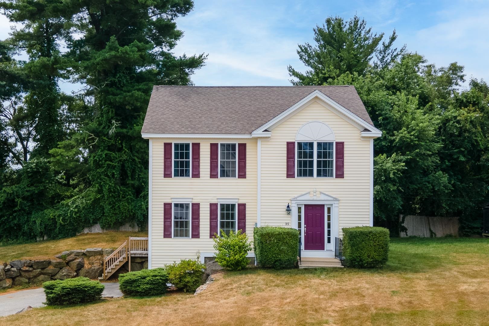 35 Pond Rd, Raymond, NH 03077 MLS 4921468 Coldwell Banker