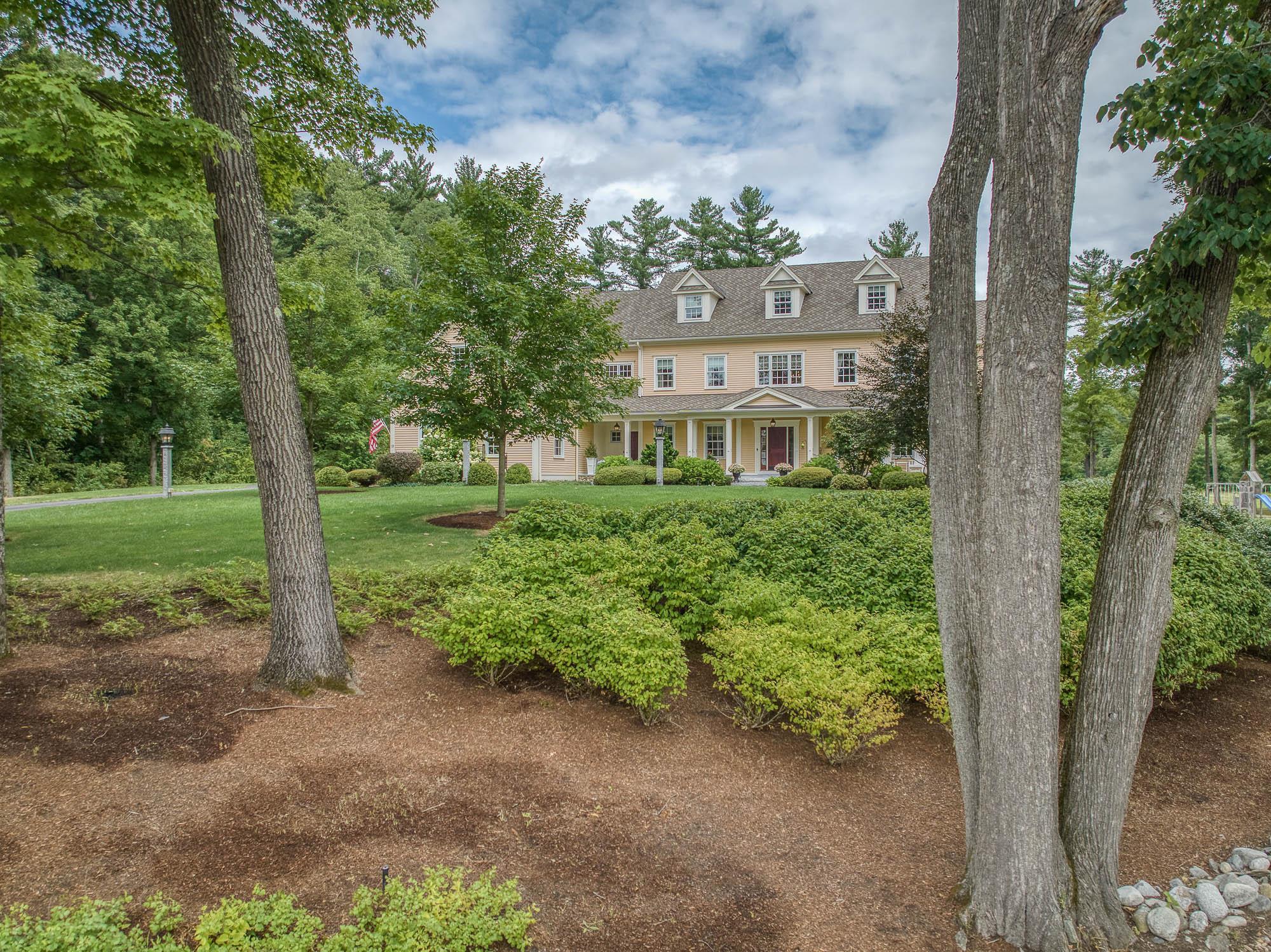 12 Read Ln, Hollis, NH 03049 MLS 4925298 Coldwell Banker