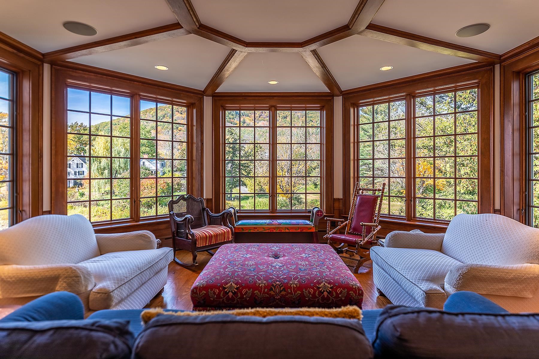 19 The Grn, Woodstock, VT 05091 MLS 4928047 Coldwell Banker