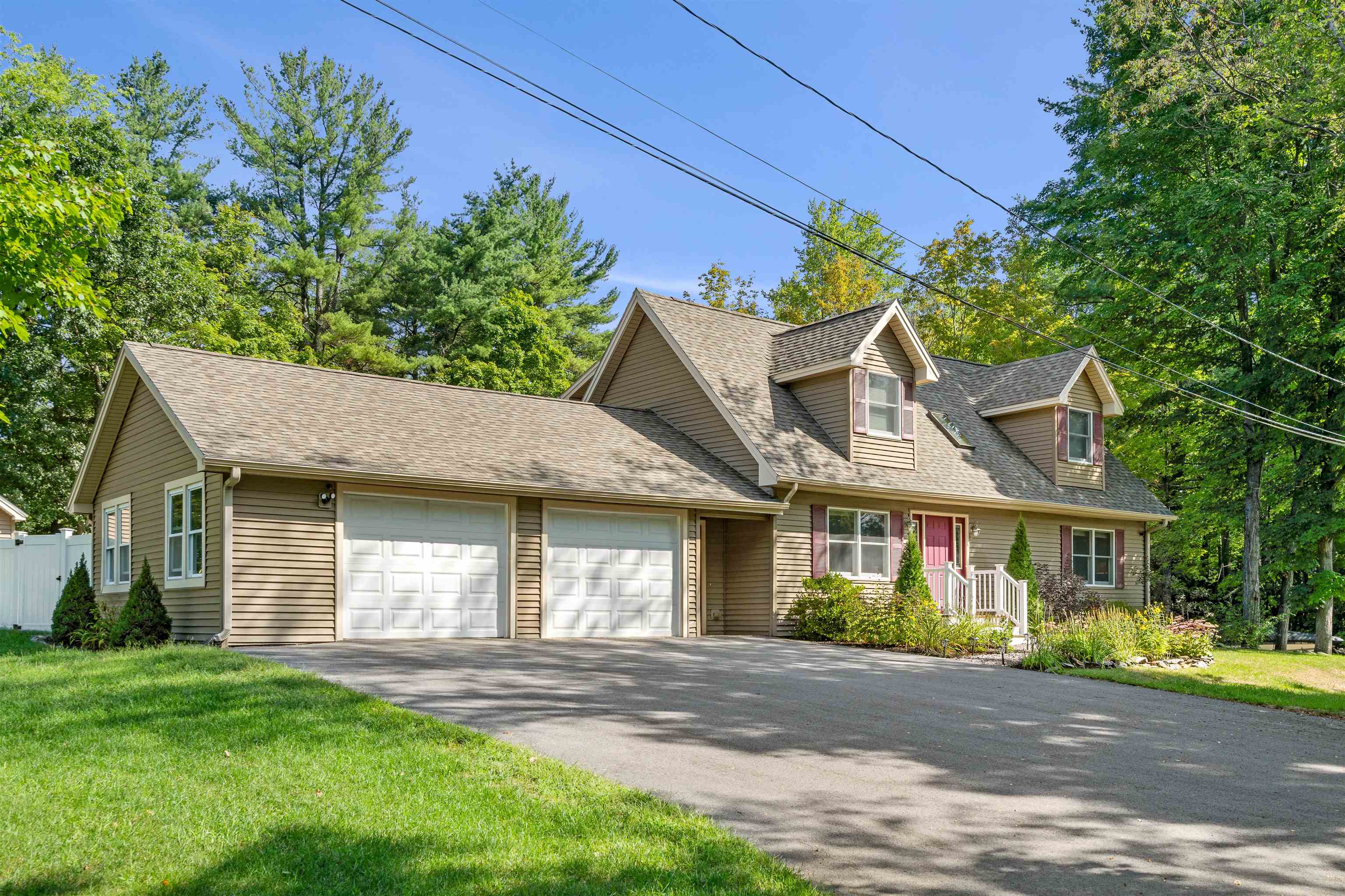 15 Lund Ln, Hollis, NH 03049 MLS 4928205 Coldwell Banker