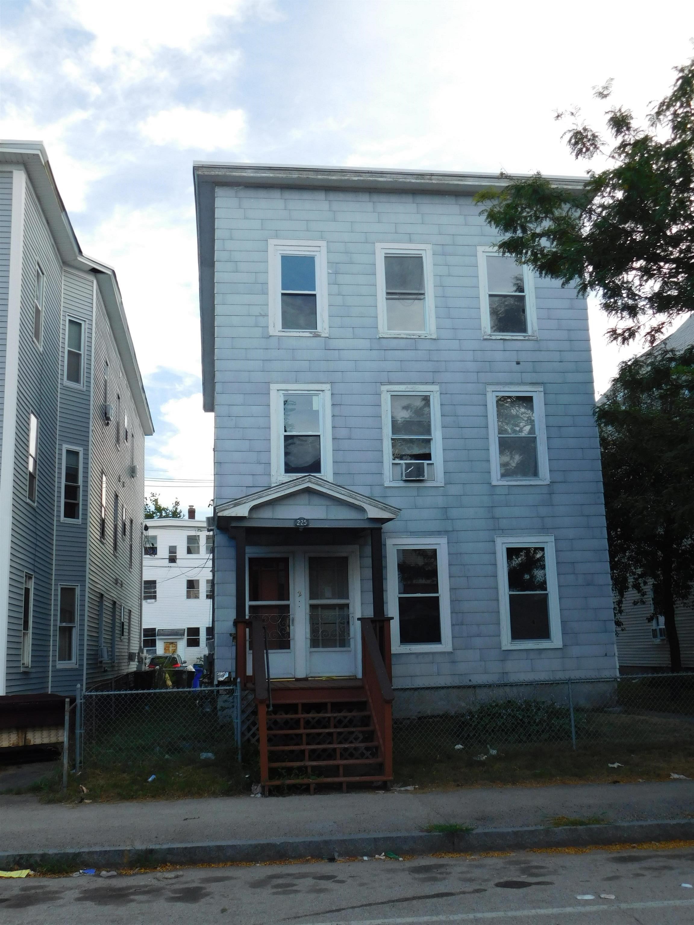 225 Spruce St, Manchester, NH 03103 MLS 4928226 Coldwell Banker