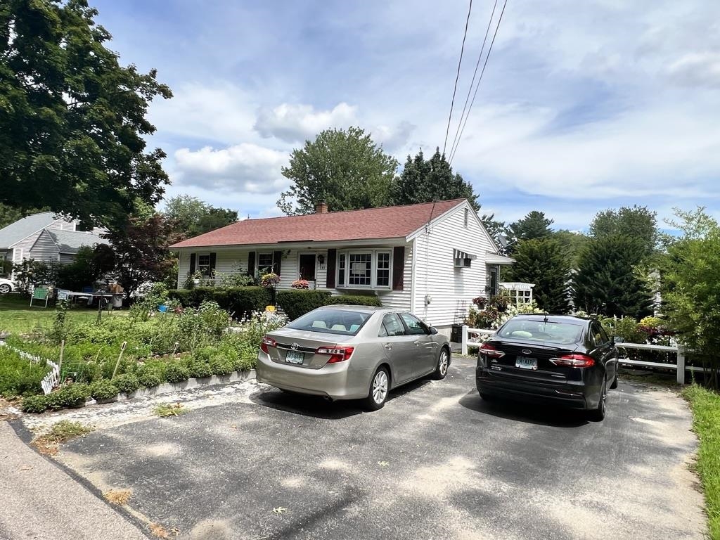 359 Mammoth Rd, Manchester, NH 03109 MLS 4928709 Coldwell Banker