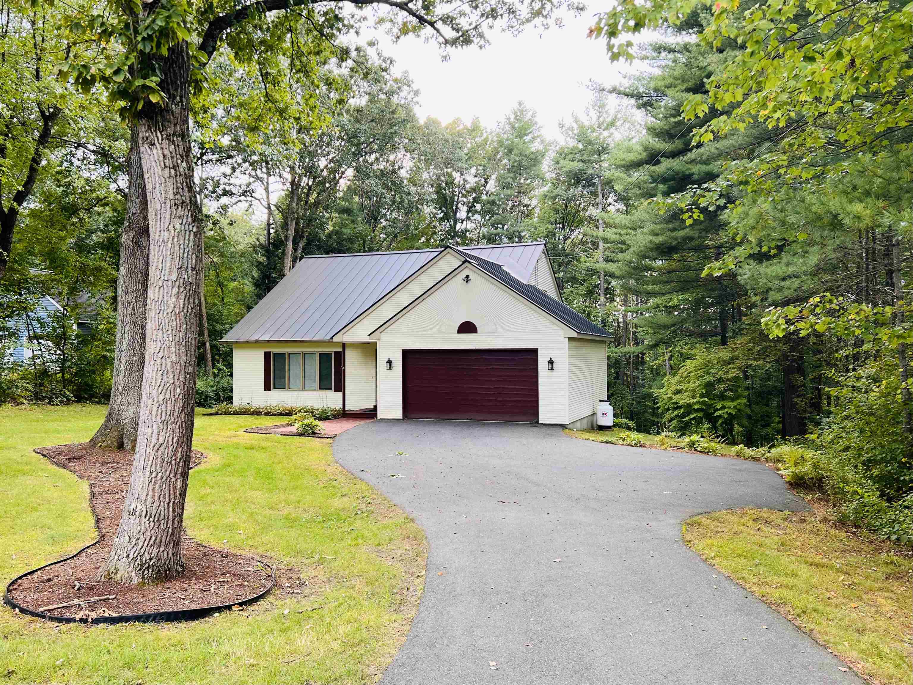 30 Southern Heights, Vernon, VT 05354 MLS 4931354 Coldwell Banker