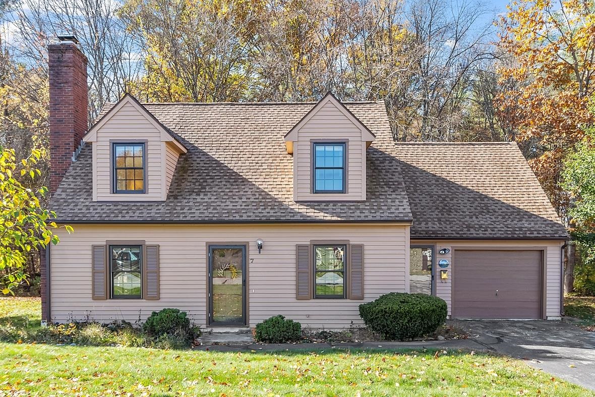 7 Winding Brook Ln, Merrimack, NH 03054 MLS 4934408 Coldwell Banker