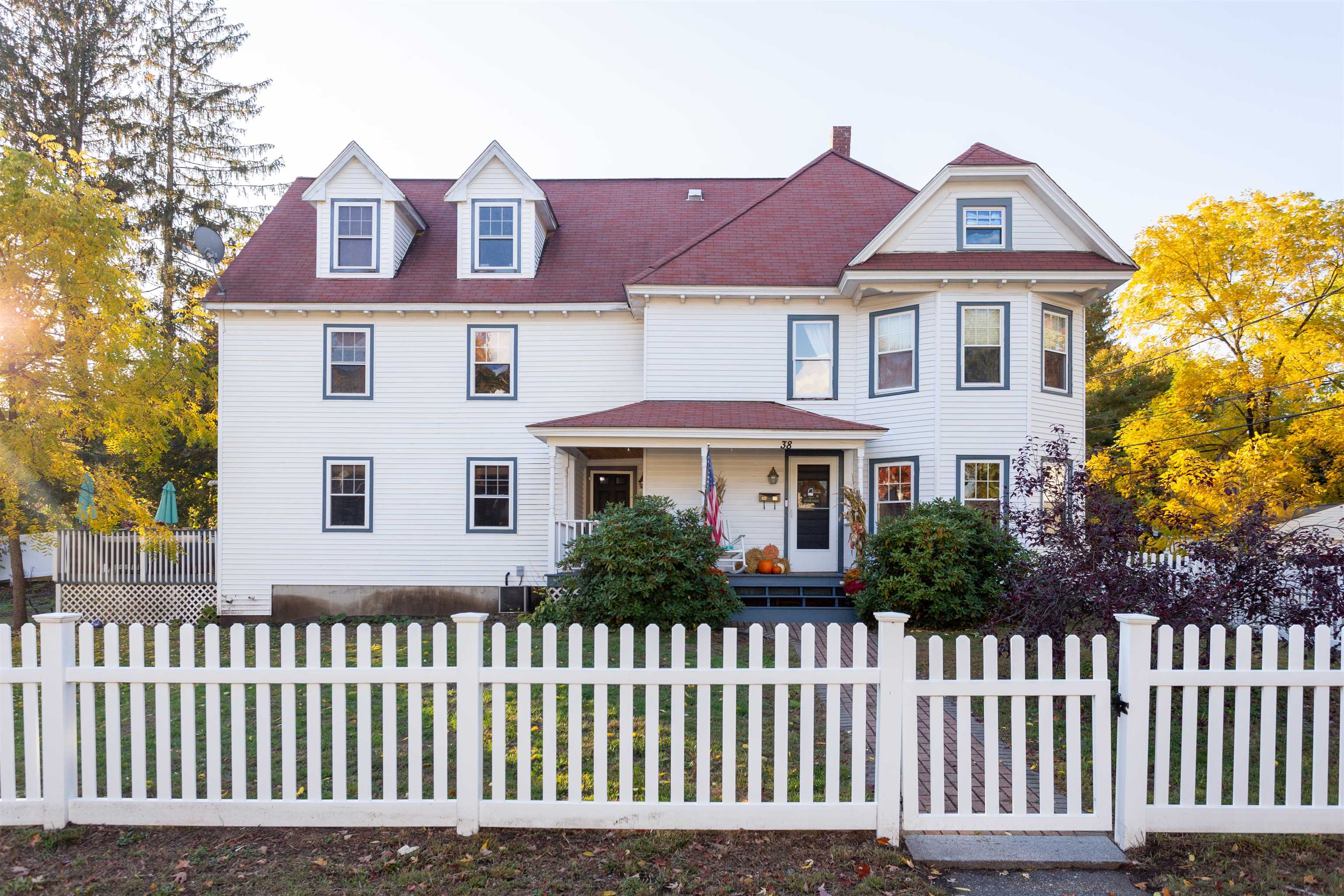 38 High St, Derry, NH 03038 MLS 4934516 Coldwell Banker