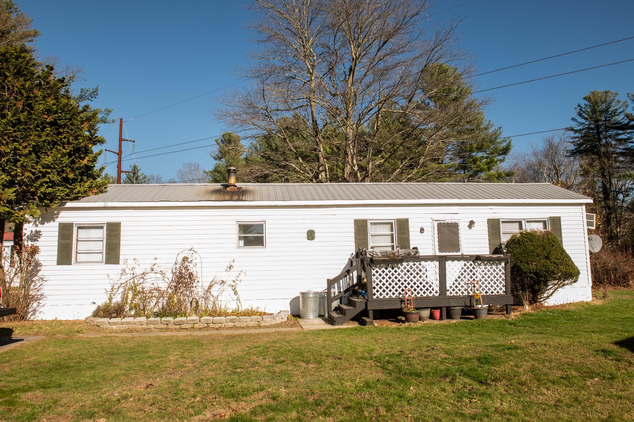 8 Darlene Ln, Litchfield, NH 03052 MLS 4936527 Coldwell Banker