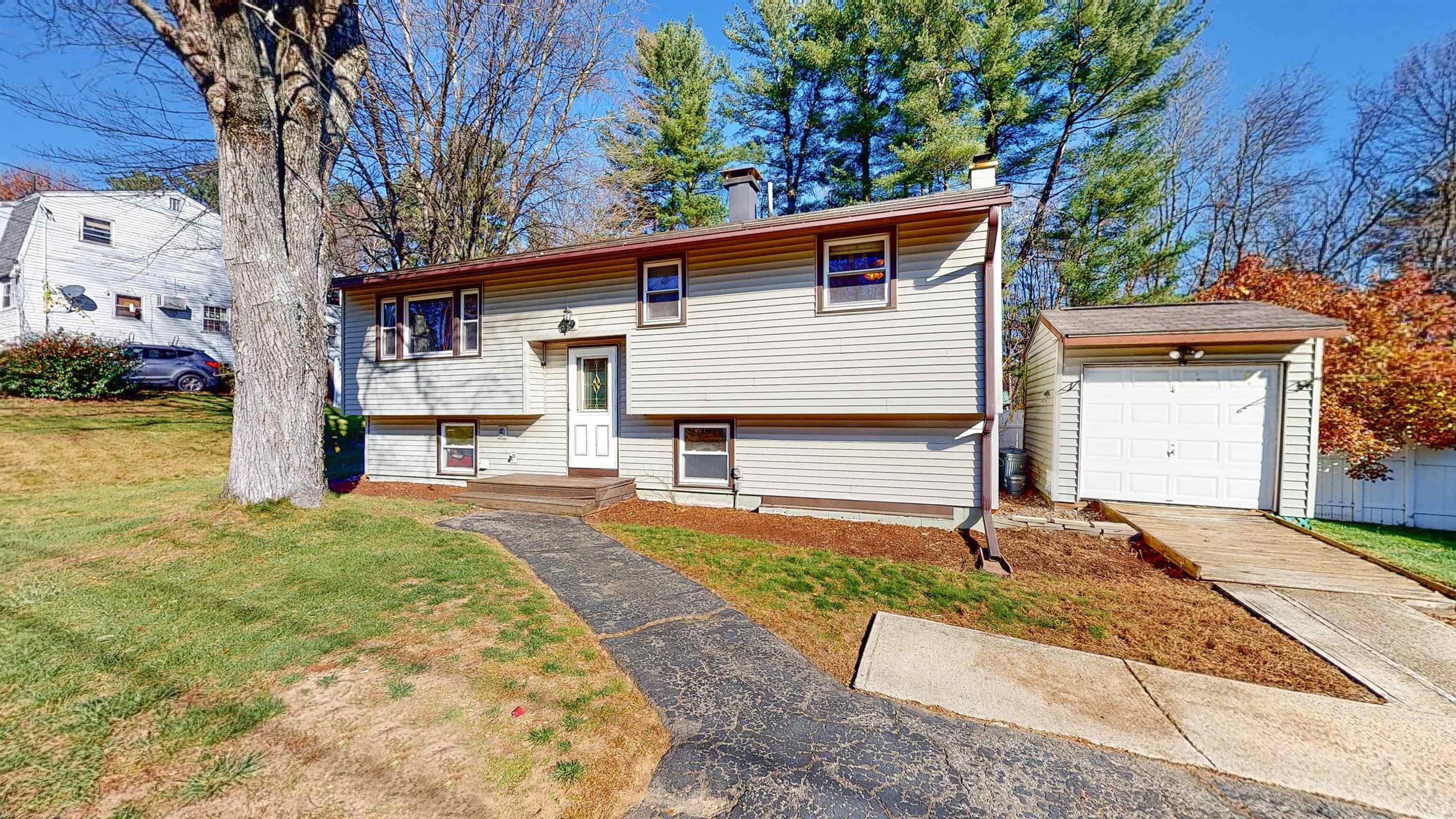 16 Lantern Ln, Merrimack, NH 03054 MLS 4936919 Coldwell Banker