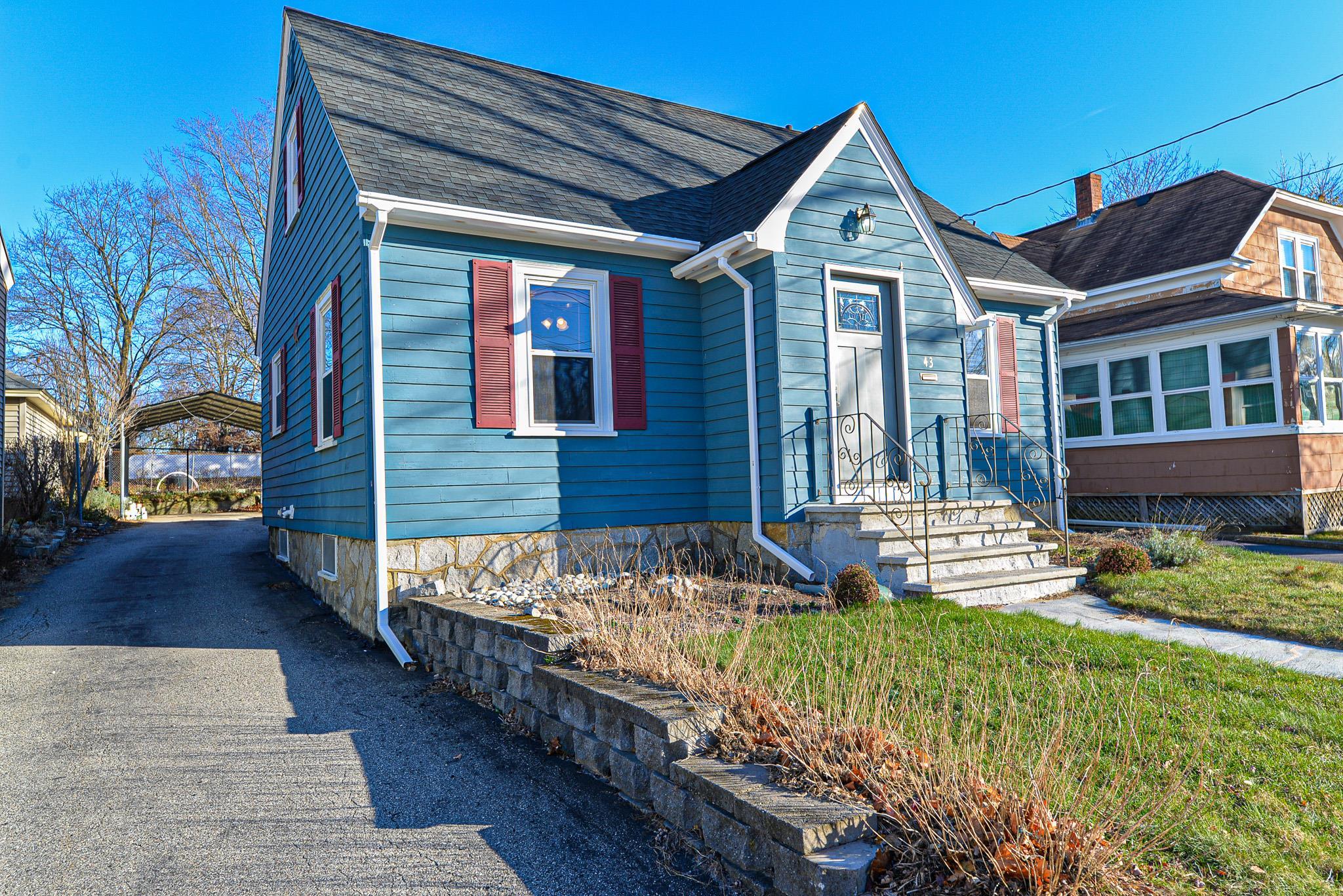 43 Belmont St, Manchester, NH 03103 MLS 4937649 Coldwell Banker