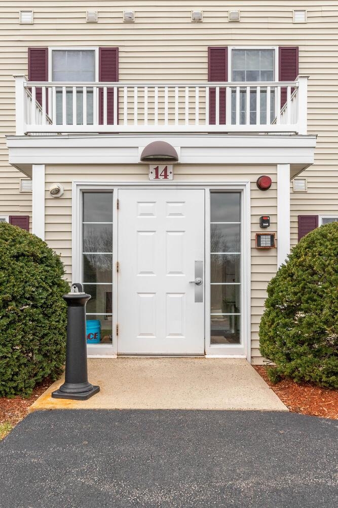 14 Vista Ridge Dr 71, Londonderry, NH 03053 MLS 4938050 Coldwell Banker