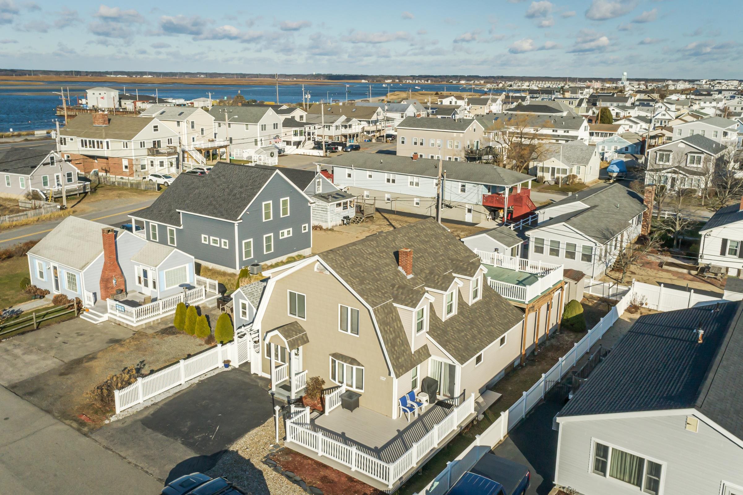 122 Concord St, Seabrook, NH 03874 MLS 4938445 Coldwell Banker