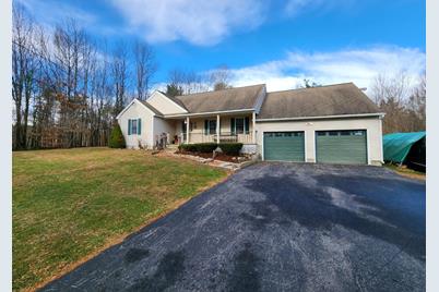 122 Goffstown Road, Hooksett, NH 03106 - Photo 1