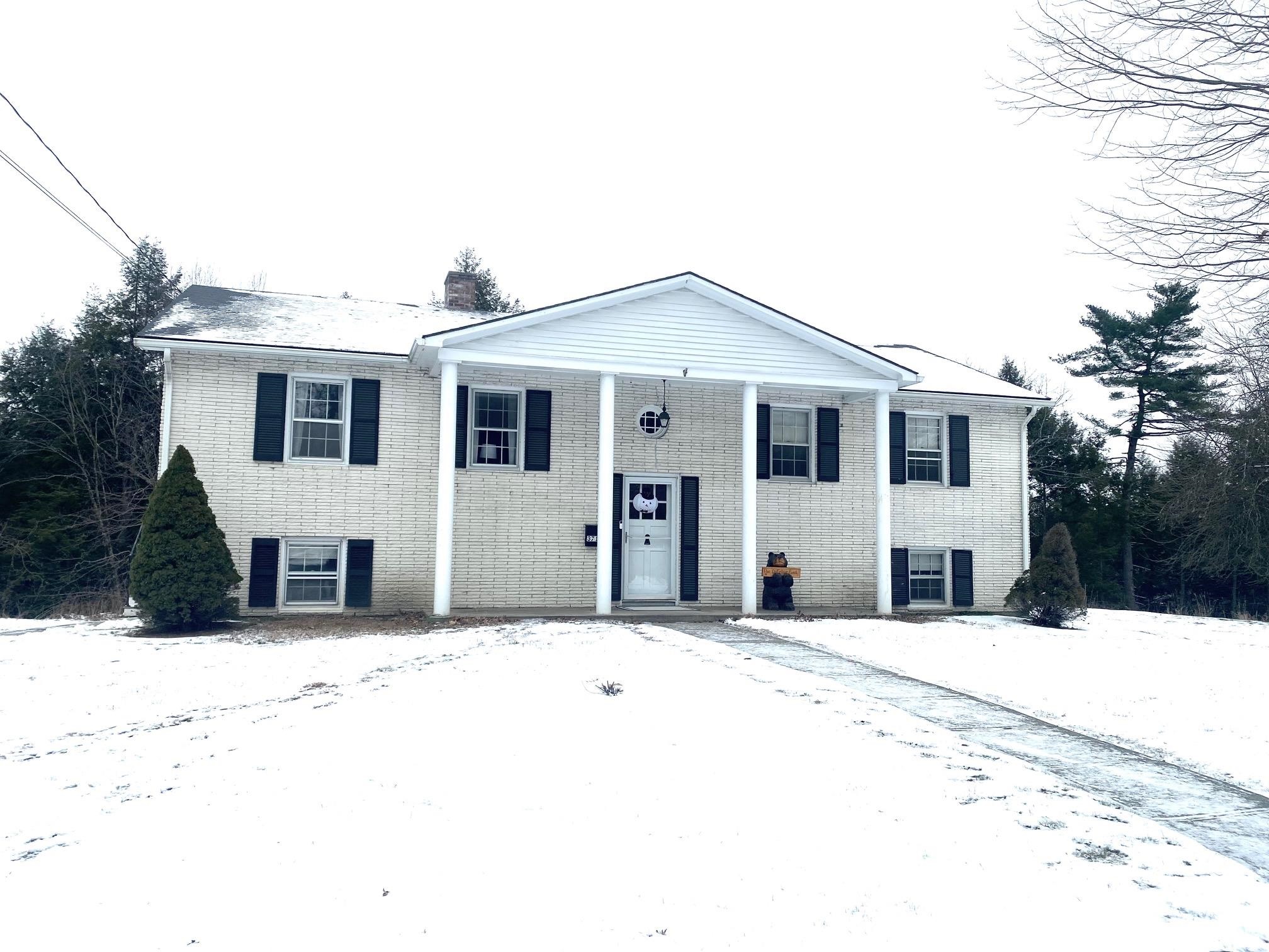 371 Gifford Rd, Hartford, VT 05001 MLS 4940065 Coldwell Banker