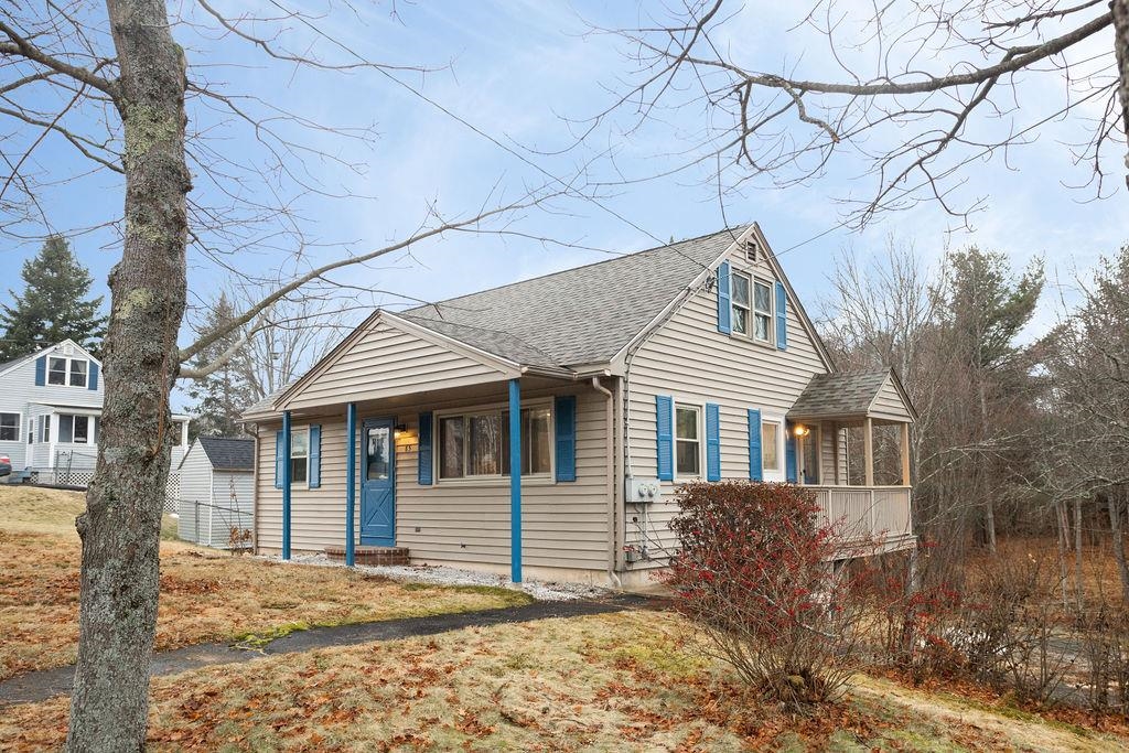 85 Maple Street, Somersworth, NH 03878 MLS 4940176 Coldwell Banker