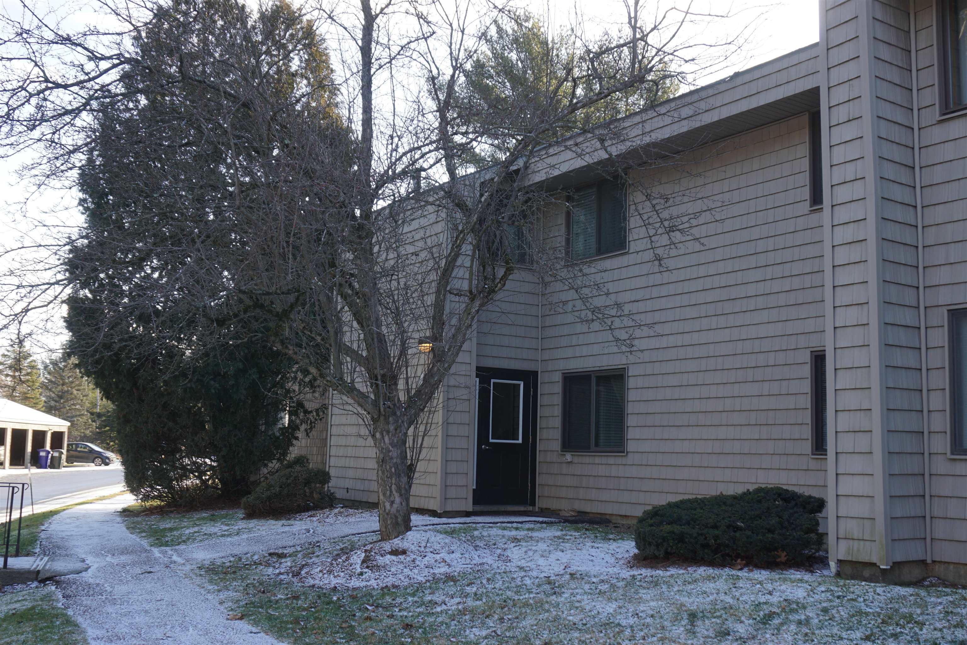 4 Hawthorne Cir, South Burlington, VT 05403 MLS 4940449 Coldwell Banker