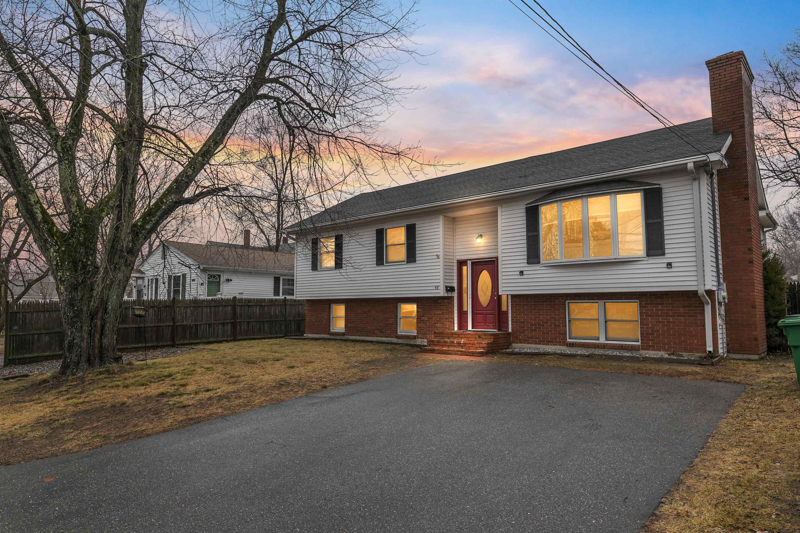 48 King St, Nashua, NH 03060 MLS 4940877 Coldwell Banker