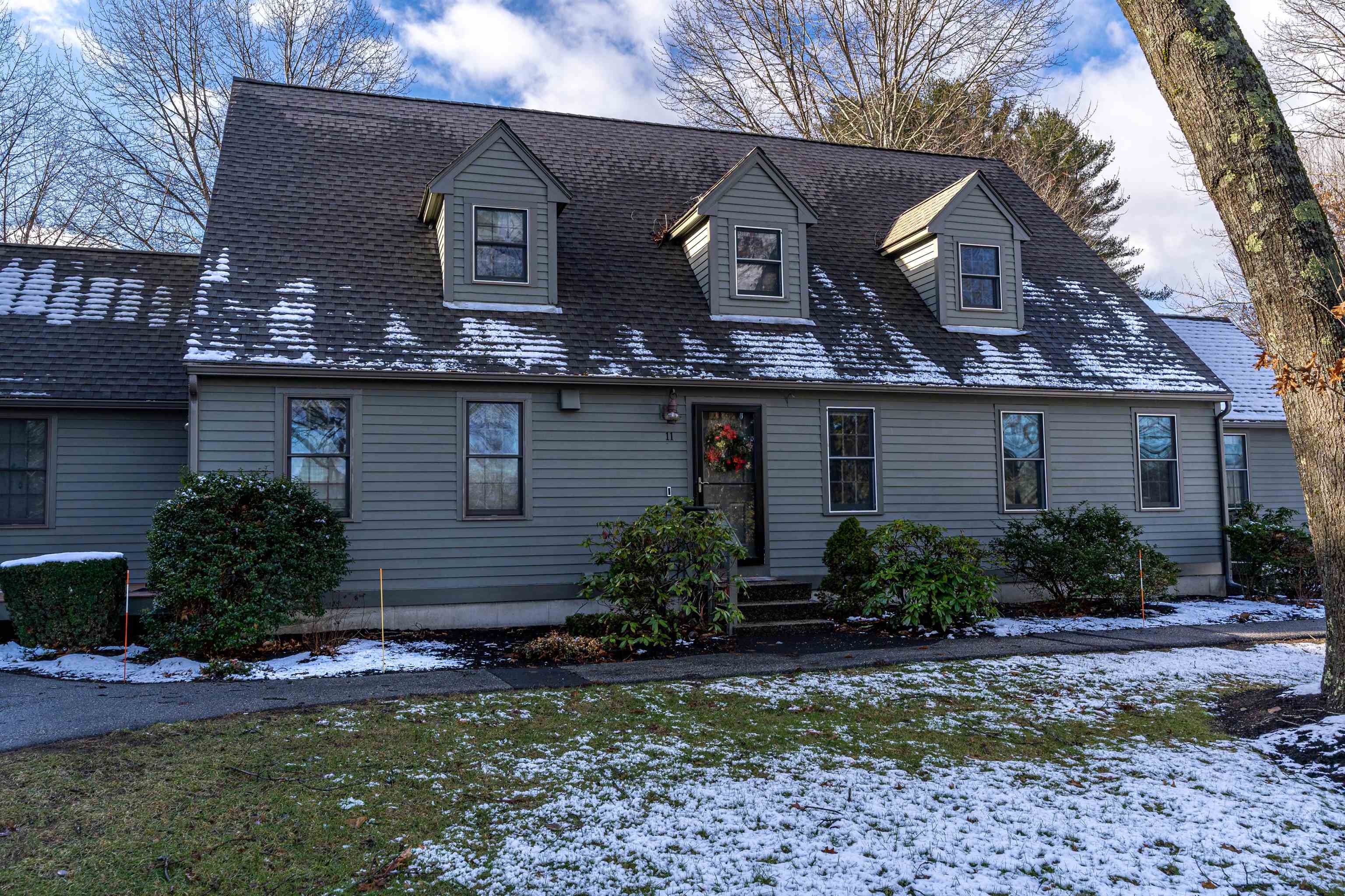 11 Montrose Dr, Stratham, NH 03885 MLS 4941089 Coldwell Banker