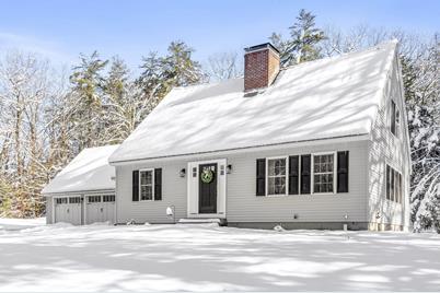 13 Beech Hill Road, Exeter, NH 03833 - Photo 1