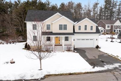 18 Schooner Drive, Dover, NH 03820 - Photo 1