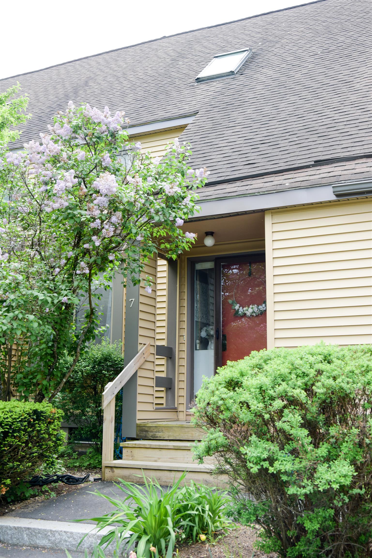 7 Savage Ct, Pembroke, NH 03275 MLS 4942834 Coldwell Banker