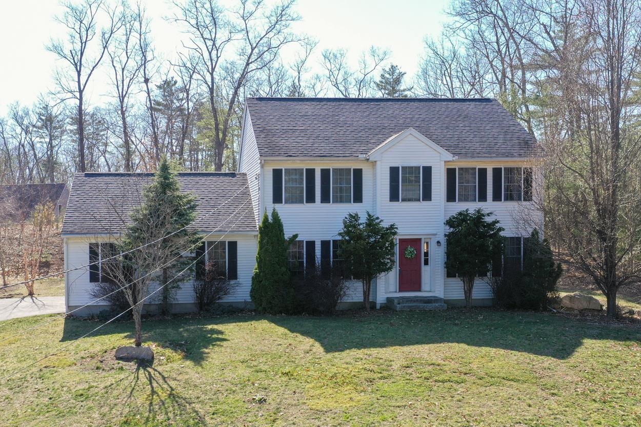 17 Ponemah Rd, Amherst, NH 03031 MLS 4944131 Coldwell Banker